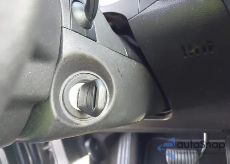 2013 Ford Fusion Se z USA, uszkodzony, nr VIN 3FA6P0H73DR299082